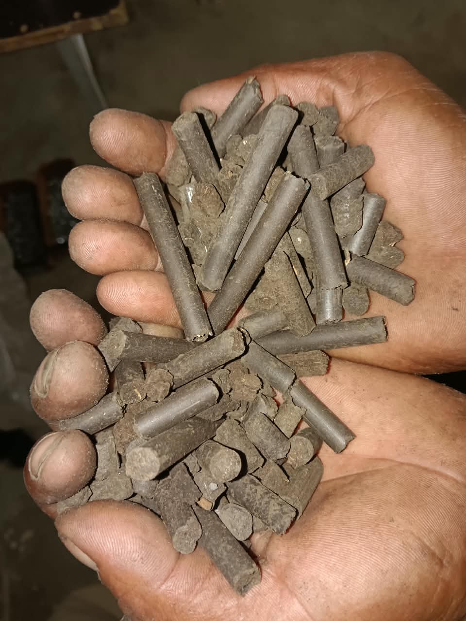 Neway Agro-Fuels paddy straw biomass pellets, 8-12 mm hard cylindrical fuel